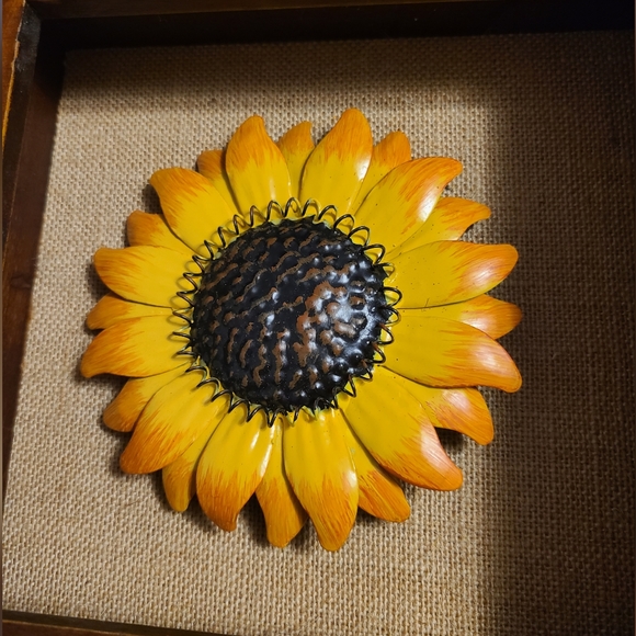 Croft and Barrow Sunflower Wall Decor - 2 - Picture 4 of 16